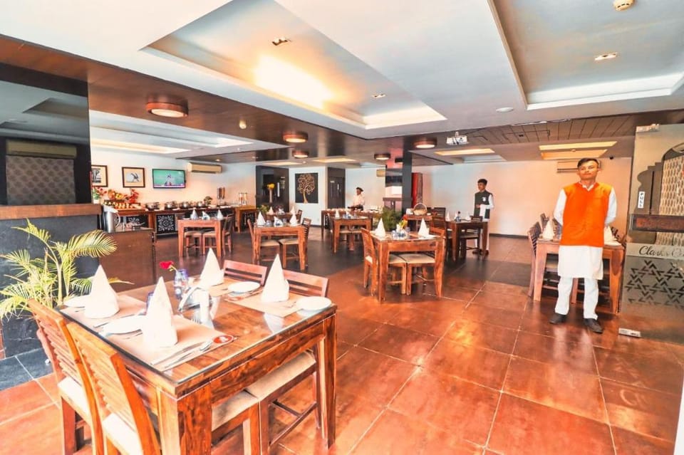 Hotel Clarks Collection Vadodara Hotel in Vadodara