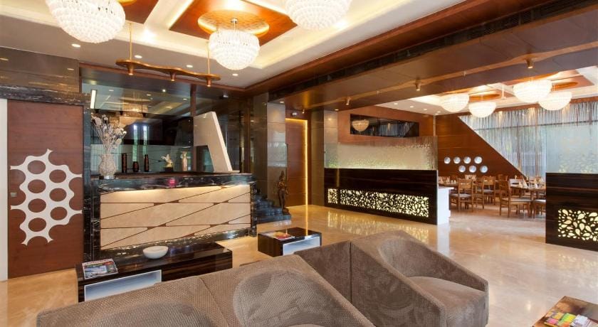 Hotel Cosmopolitan Hotel in Ahmedabad