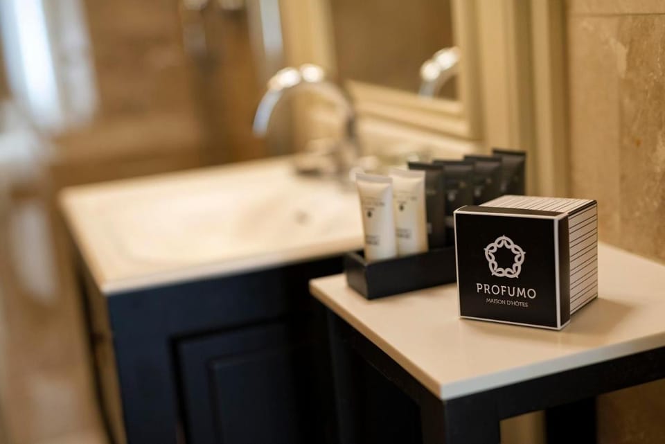 Profumo Maison Colosseo Bed and Breakfast in Rome