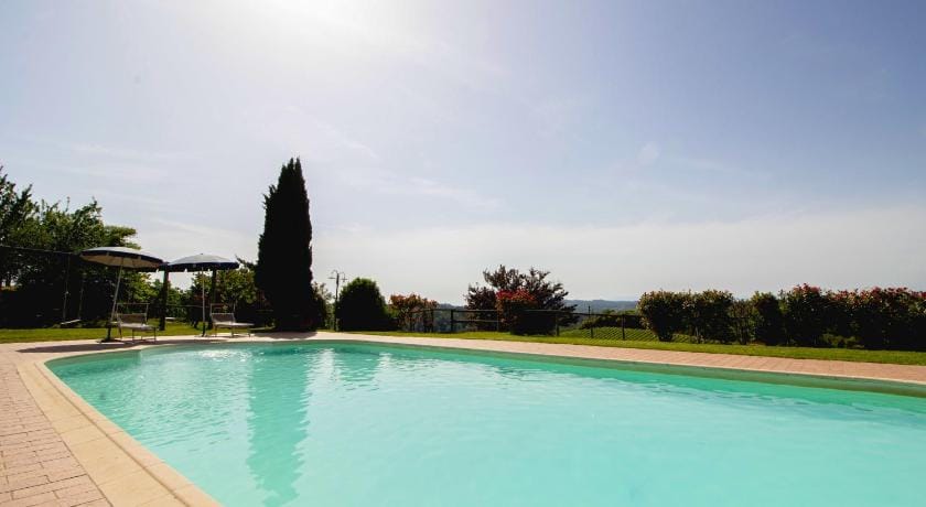 Agriturismo Poggio Pistolese at Montaione Bed and Breakfast in Tuscany