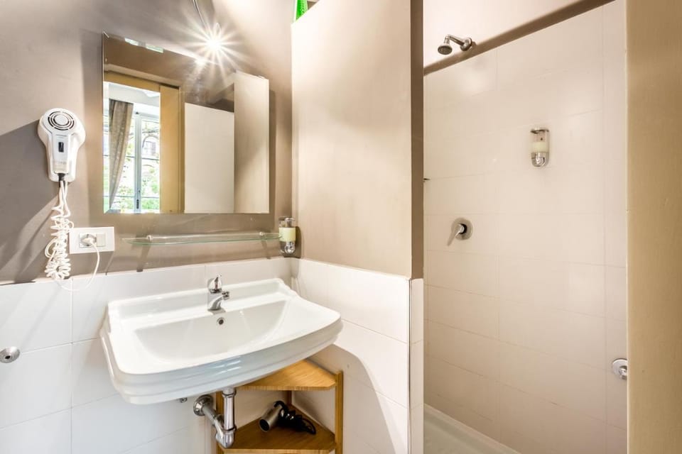 AmoRoma Suite Bed and Breakfast in Rome