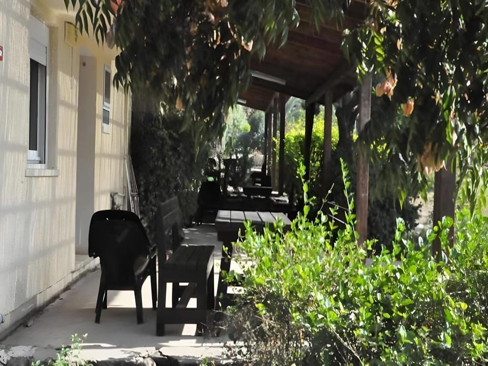 Bakfar Country Lodging Lodge in North District