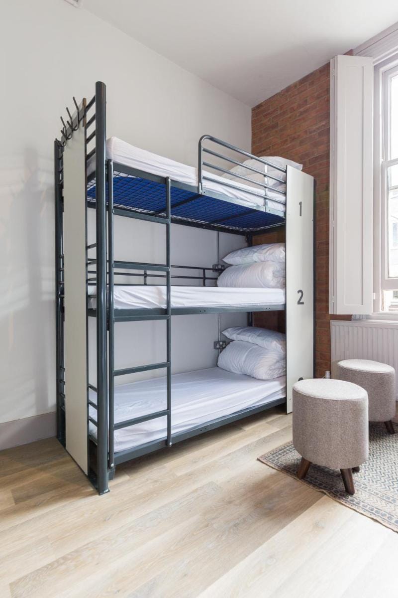 PubLove @ The Green man, Paddington Hostel in City of Westminster