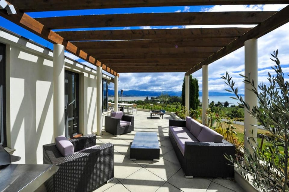 Windhover Estate Apartment in Tasman District, Tasman, New Zealand
