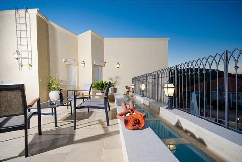 Villar Apartment in North District