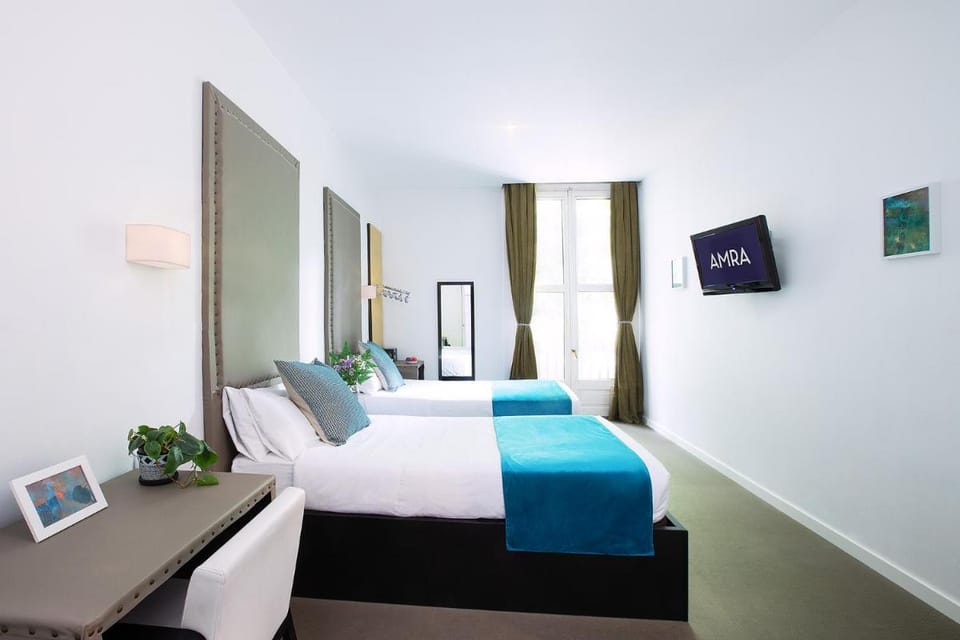 Amra Barcelona Caspe Bed and Breakfast in Barcelona