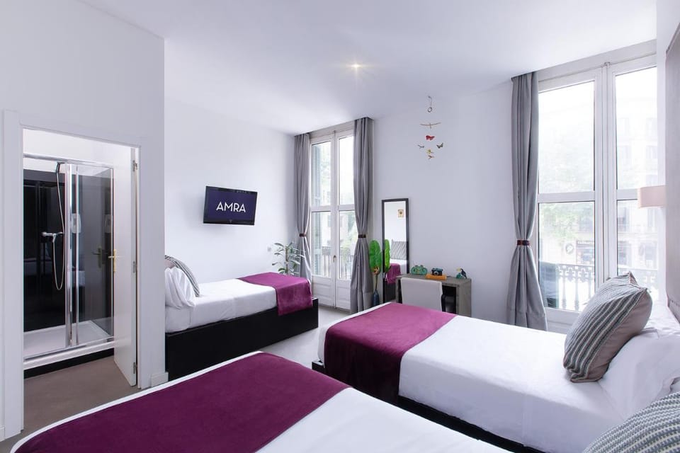 Amra Barcelona Caspe Bed and Breakfast in Barcelona