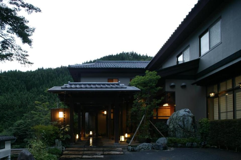 Shima Onsen Yoshimoto Ryokan in Japan