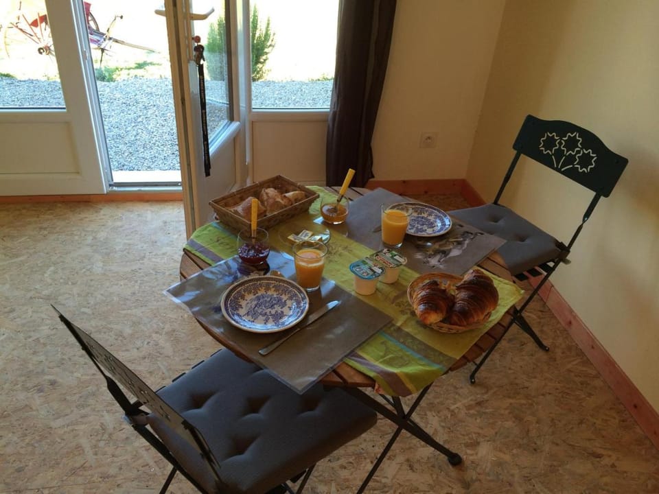 Les Ânes de Forcalquier Bed and Breakfast in Forcalquier