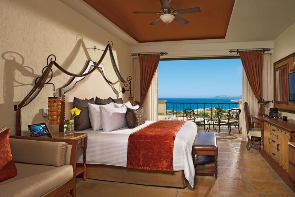 Secrets Puerto Los Cabos Golf & Spa18+-All Inclusive Resort in Baja California Sur