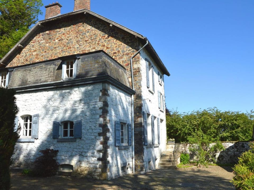 Peaceful Retreat in Roumont Vacation rental in Wallonia, Belgium