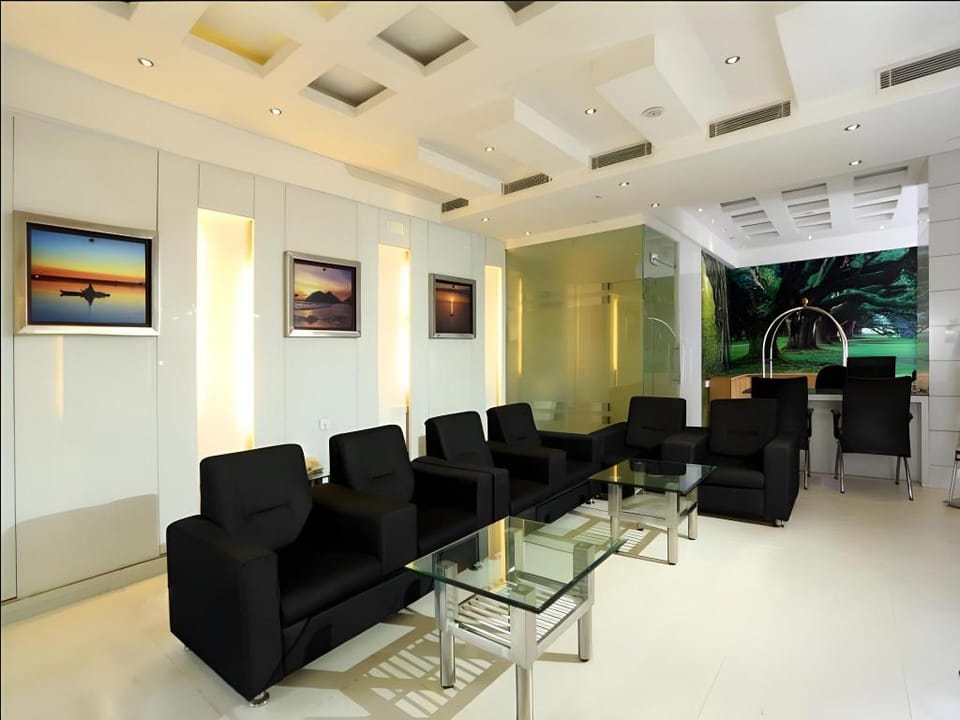 Hotel Kingfort Hotel in Kozhikode