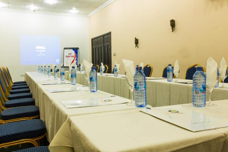 Midindi Hotel Hotel in Accra