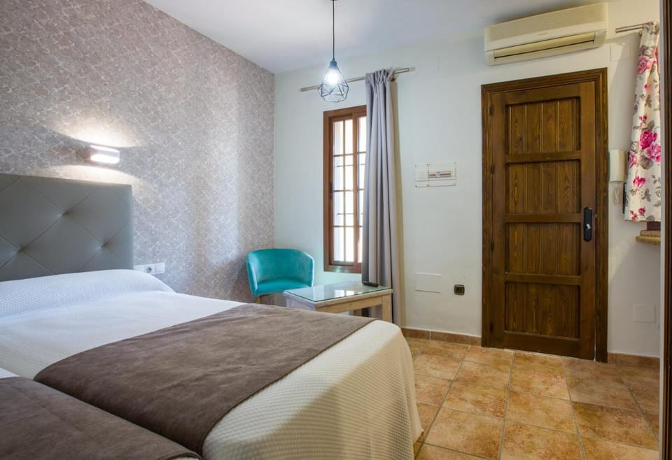 Hostal Don Joaquín Alora Bed and Breakfast in Valle del Guadalhorce