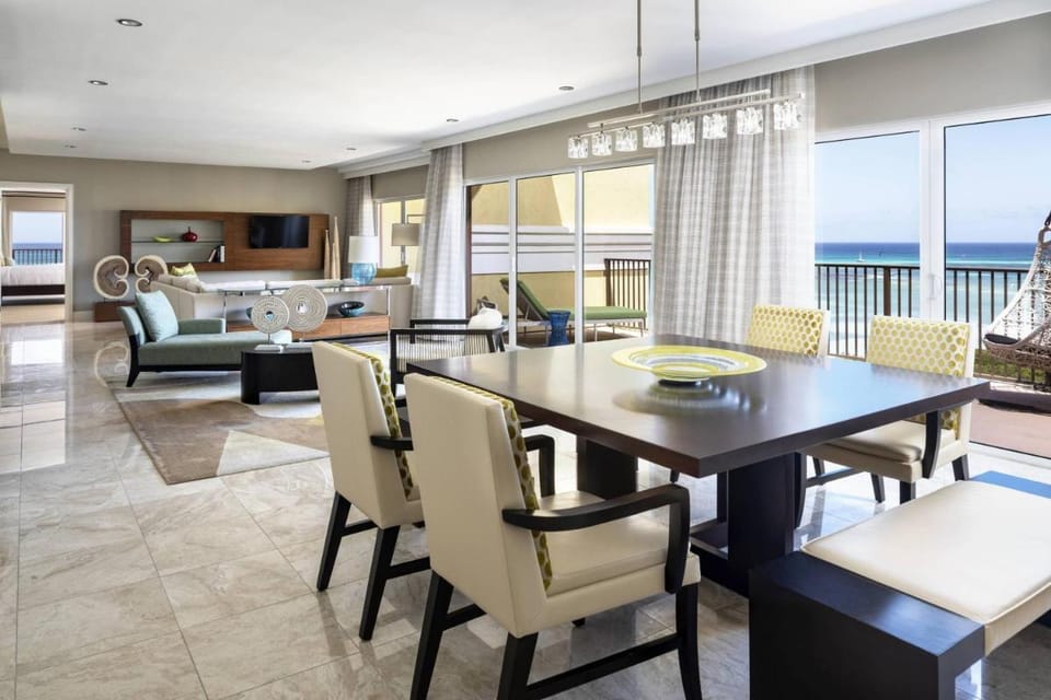 The Ritz-Carlton Aruba Resort in Noord