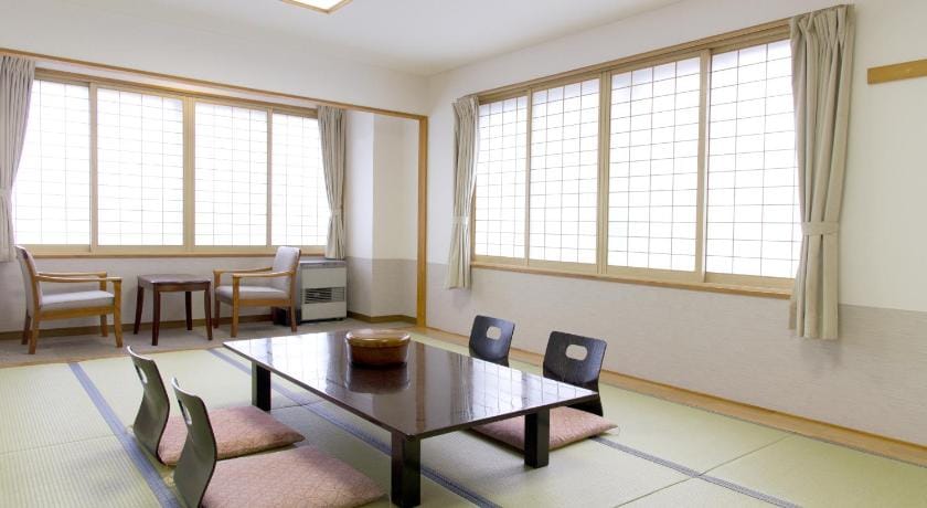 Hotel Yuzawa Yuzawa Denkiya Ryokan in Japan