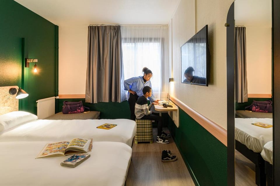 Greet Hotel Evreux Centre Hotel in Normandy
