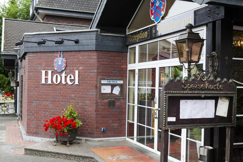 Hotel-Restaurant Breitenbacher Hof Hotel in Cologne