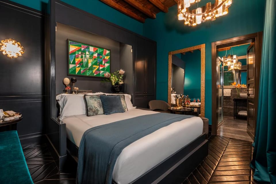 Torre Argentina Relais - Residenze di Charme Bed and Breakfast in Rome