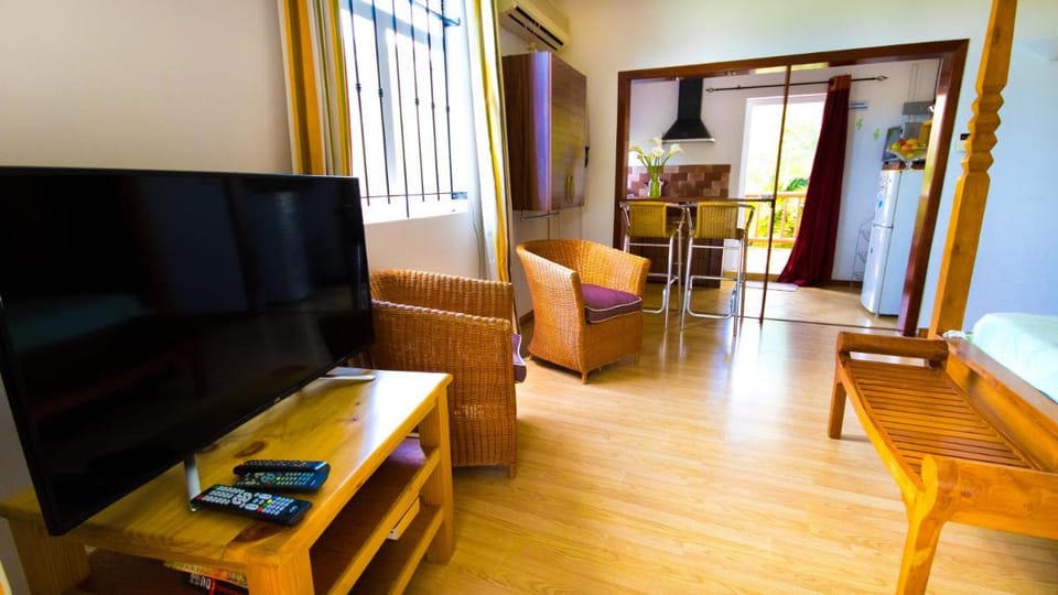 Pingo Studio Apartment in Rivière Noire District, Mauritius