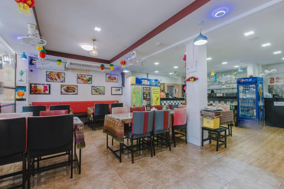 Royal Beach Residence Bed and Breakfast in Patong