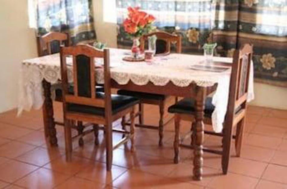 Kwesu Guest House Lodge Vacation rental in Zimbabwe