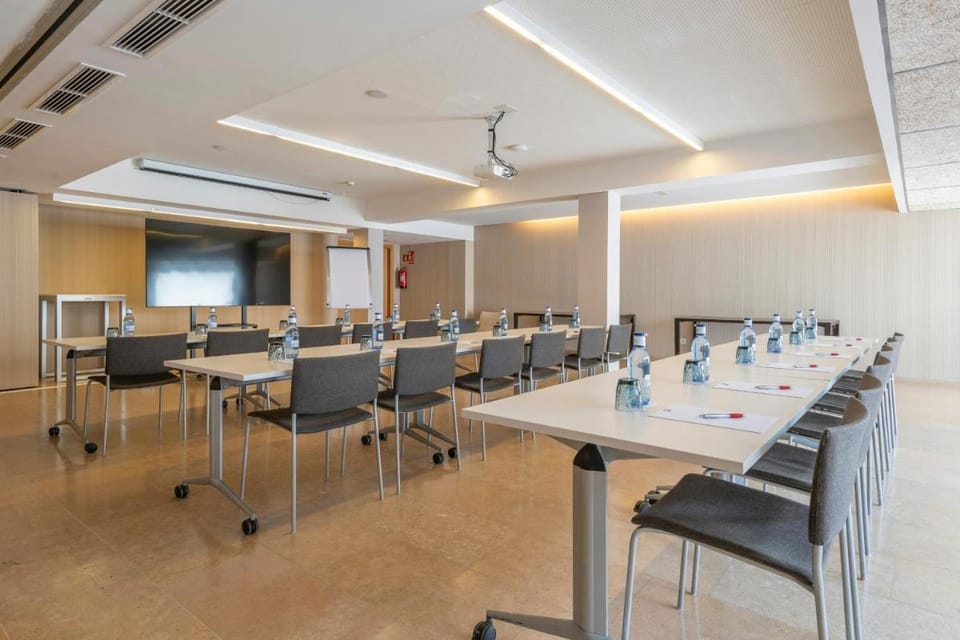 Leonardo Boutique Hotel Mallorca Port Portals - Adults only Hotel in Serra de Tramuntana