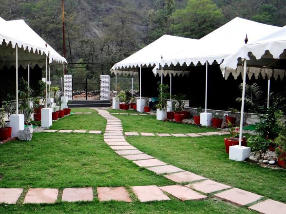 Camp Aqua Forest Campground/ 
RV Resort in Uttarakhand