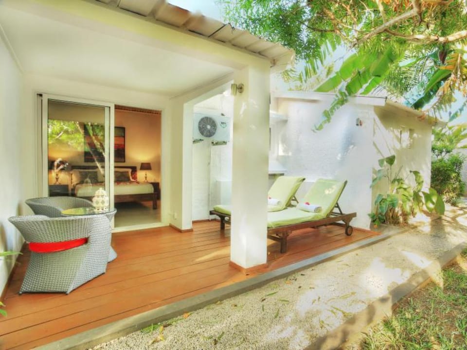 Esprit Libre Restaurant & Guest House Hotel in Grand Baie