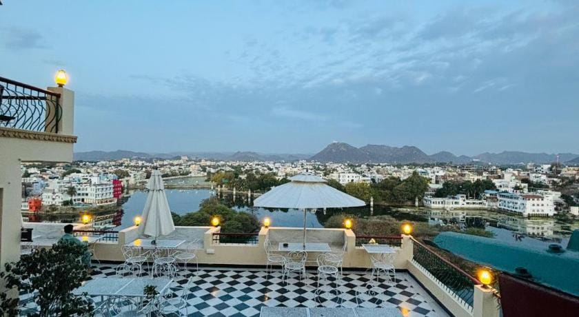 Hotel Mewari Villa Udaipur Bed and Breakfast in Udaipur