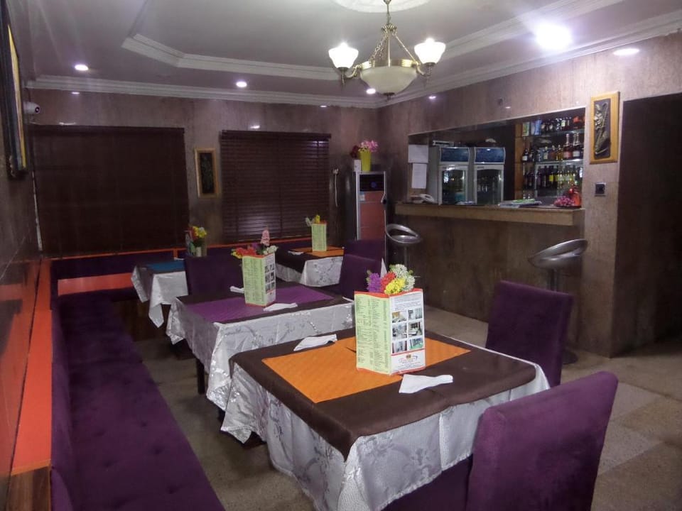 Downtown Royal Hotel (Awolowo) Hotel in Lagos