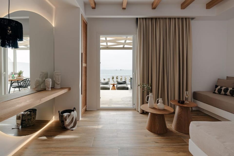 Almiriki Naxos Beachside Living Apartment in Naxos, Naxos and Lesser Cyclades, Greece