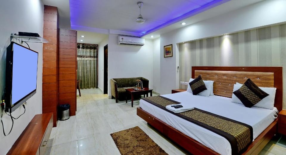 Hotel Emporio Hotel in New Delhi