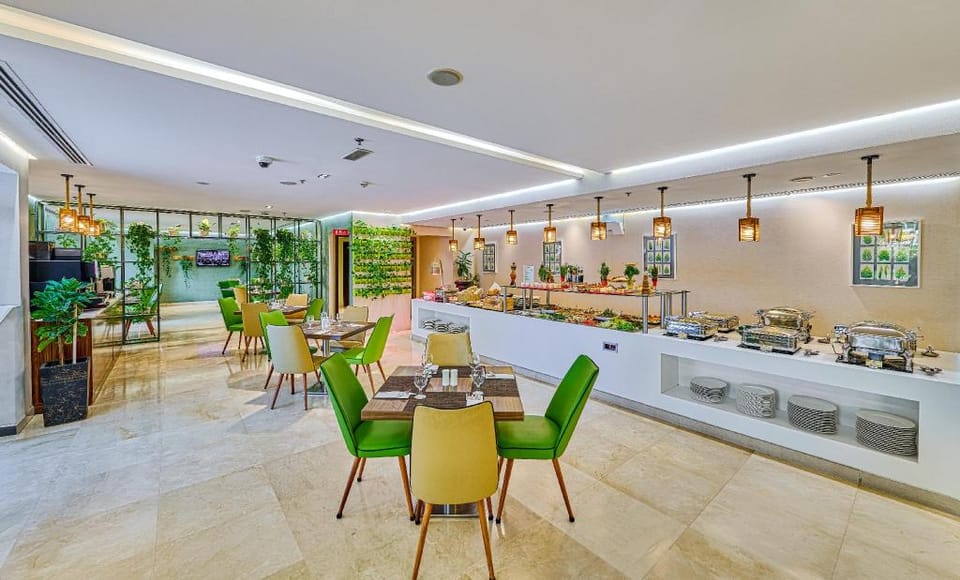 Ramada Hotel and Suites by Wyndham Dubai JBR Apartment hotel in Dubai