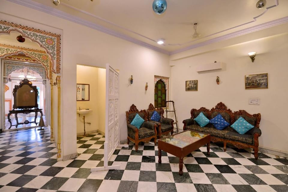 Super Hotel O Tordi Haveli Hotel in Jaipur