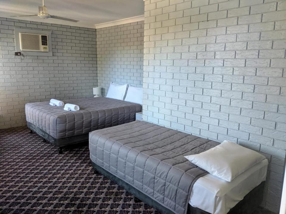 City Lights Motel Motel in Tweed Heads