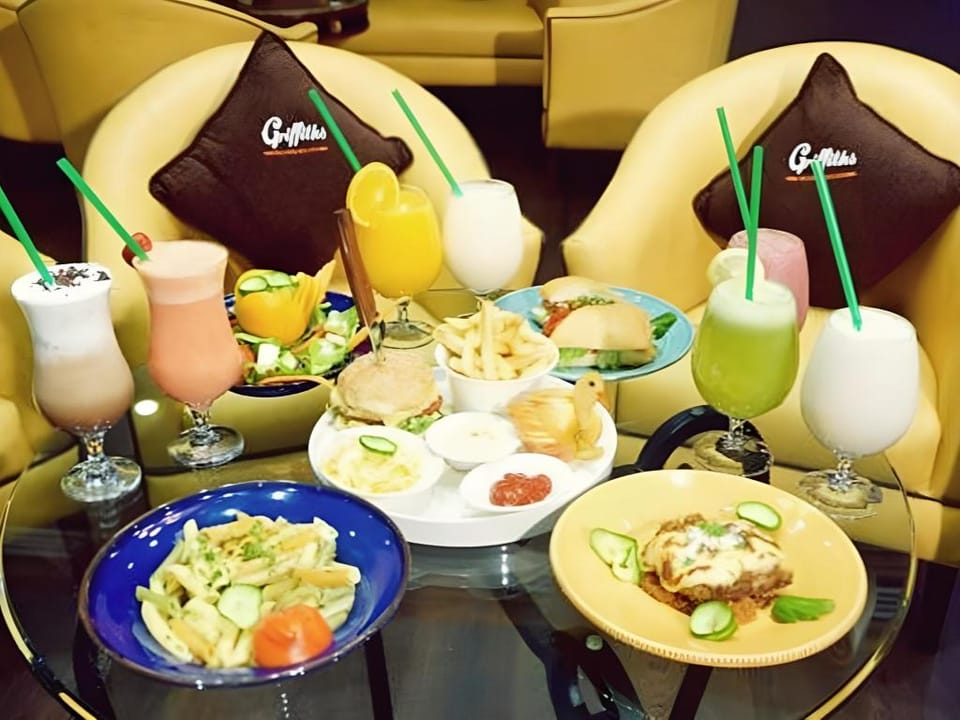 Mansour Plaza Serviced Apartments - شقق منصور بلازا للشقق المخدومة Apartment hotel in Eastern Province Saudi Arabia