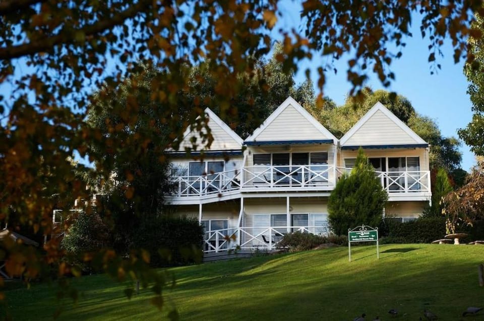Lake House Hotel in Daylesford