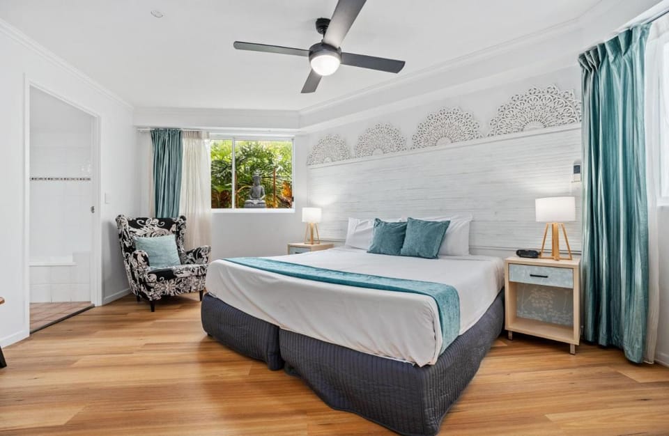Sovereign Hotel Hotel in Surfers Paradise