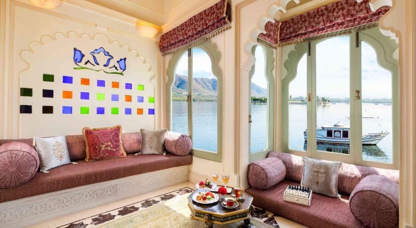 Taj Lake Palace, Udaipur Resort in Udaipur