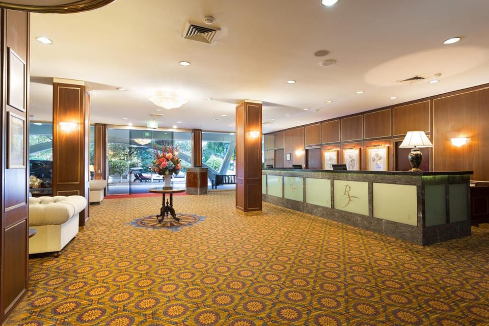 Royal On The Park Hotel in Kangaroo Point