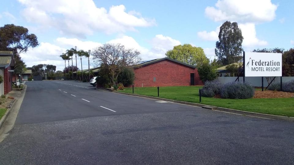 Federation Motel Resort - Corowa Motel in Wahgunyah