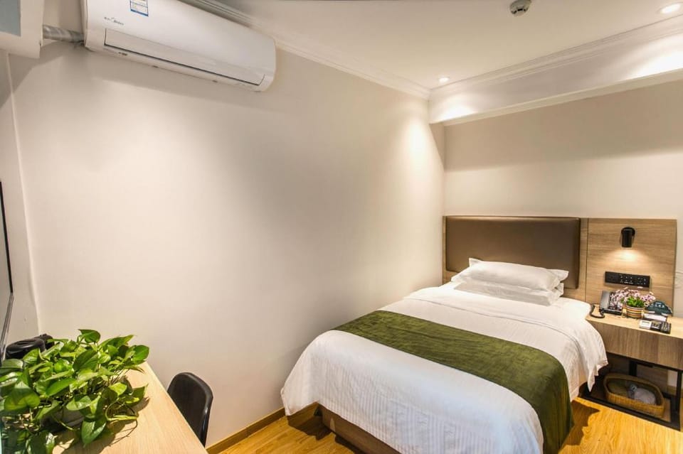 GreenTree Inn Suzhou Railway Station South Square Humble Administrator's Garden Business Hotel Hotel in Suzhou