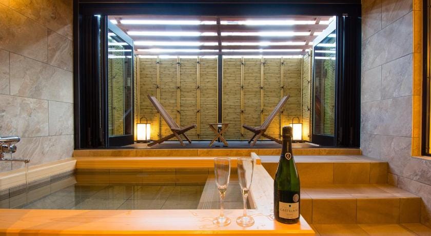 Hotel ISAGO Ryokan in Kobe