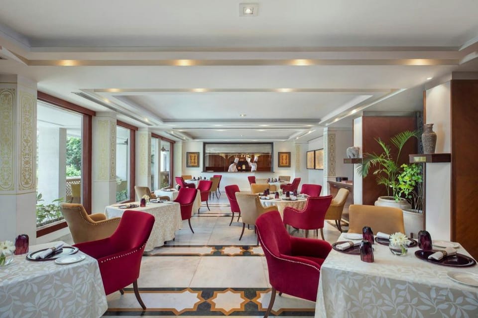 Tajview - IHCL SeleQtions, Agra Hotel in Agra