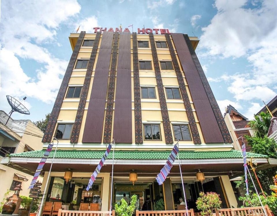 Thana Hotel & Guesthouse Hotel in Chiang Mai