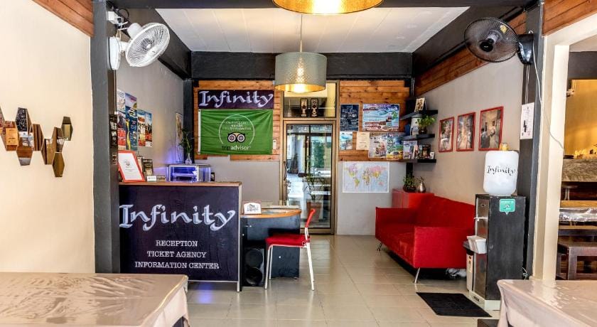 Infinity Guesthouse Bed and Breakfast in Ko Tao