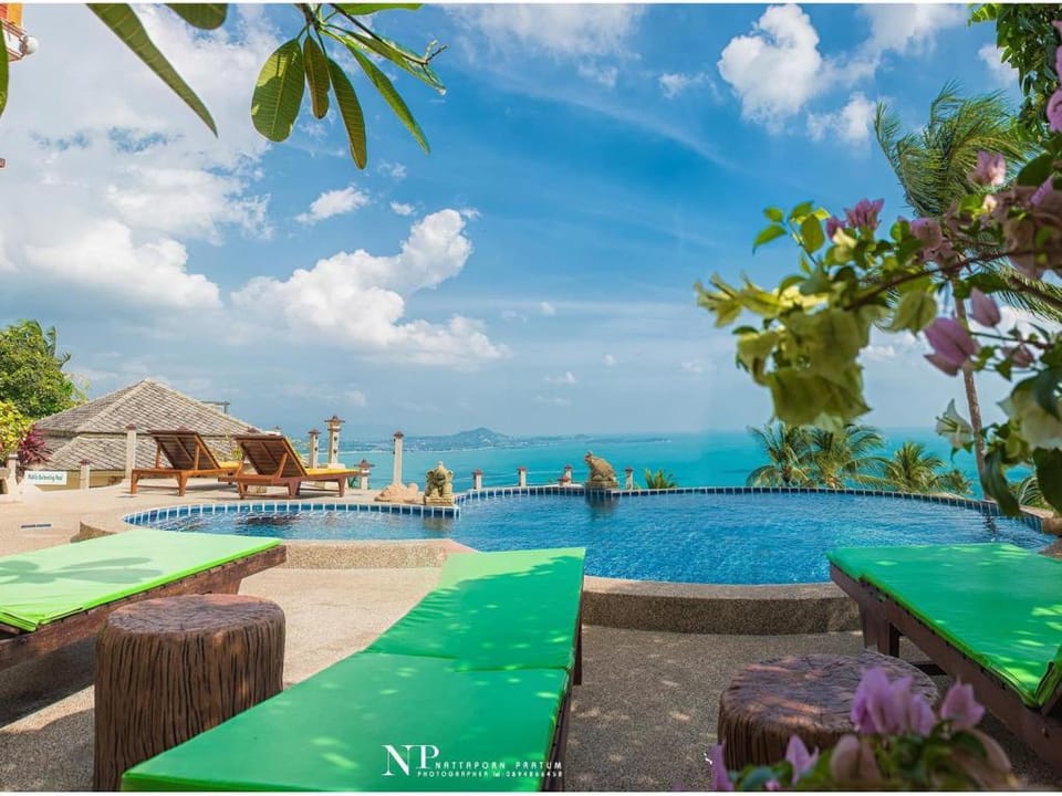Laem Sila Resort Hotel in Ko Samui