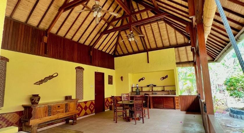 Villa & Spa Bulan Madu Hotel in Pemenang