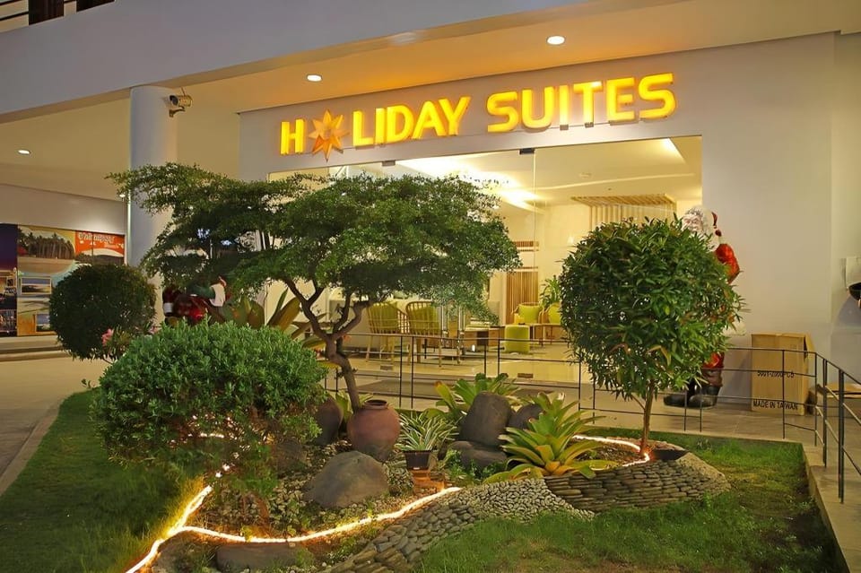 Holiday Suites Hotel in Puerto Princesa